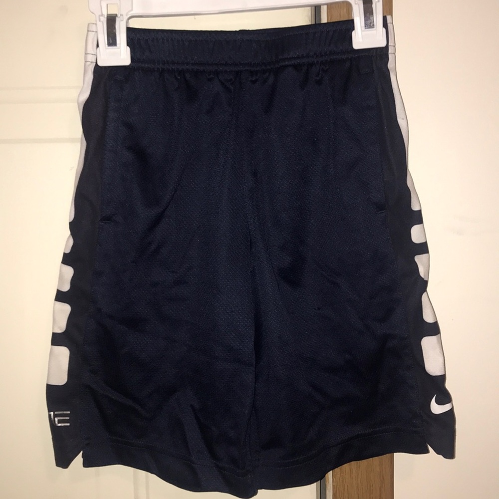 Size 7 Nike Elite Basketball Shorts